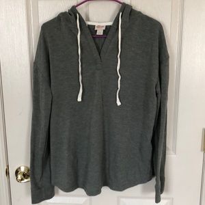 Lightweight Hooded Sweater